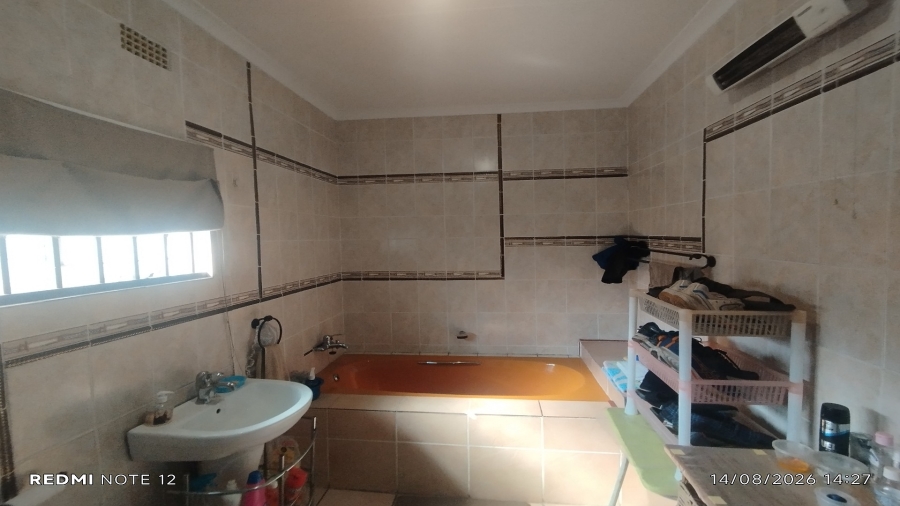 4 Bedroom Property for Sale in Sasolburg Ext 3 Free State